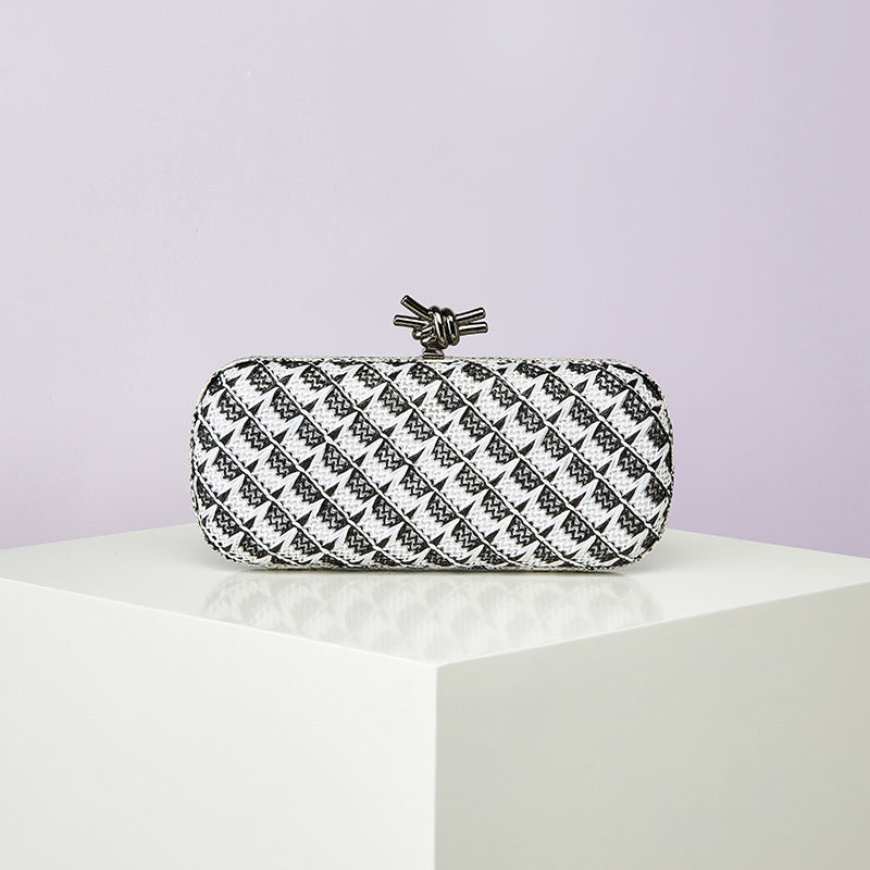 Women's Chain Dinner Grass Yam Woven Evening Bags