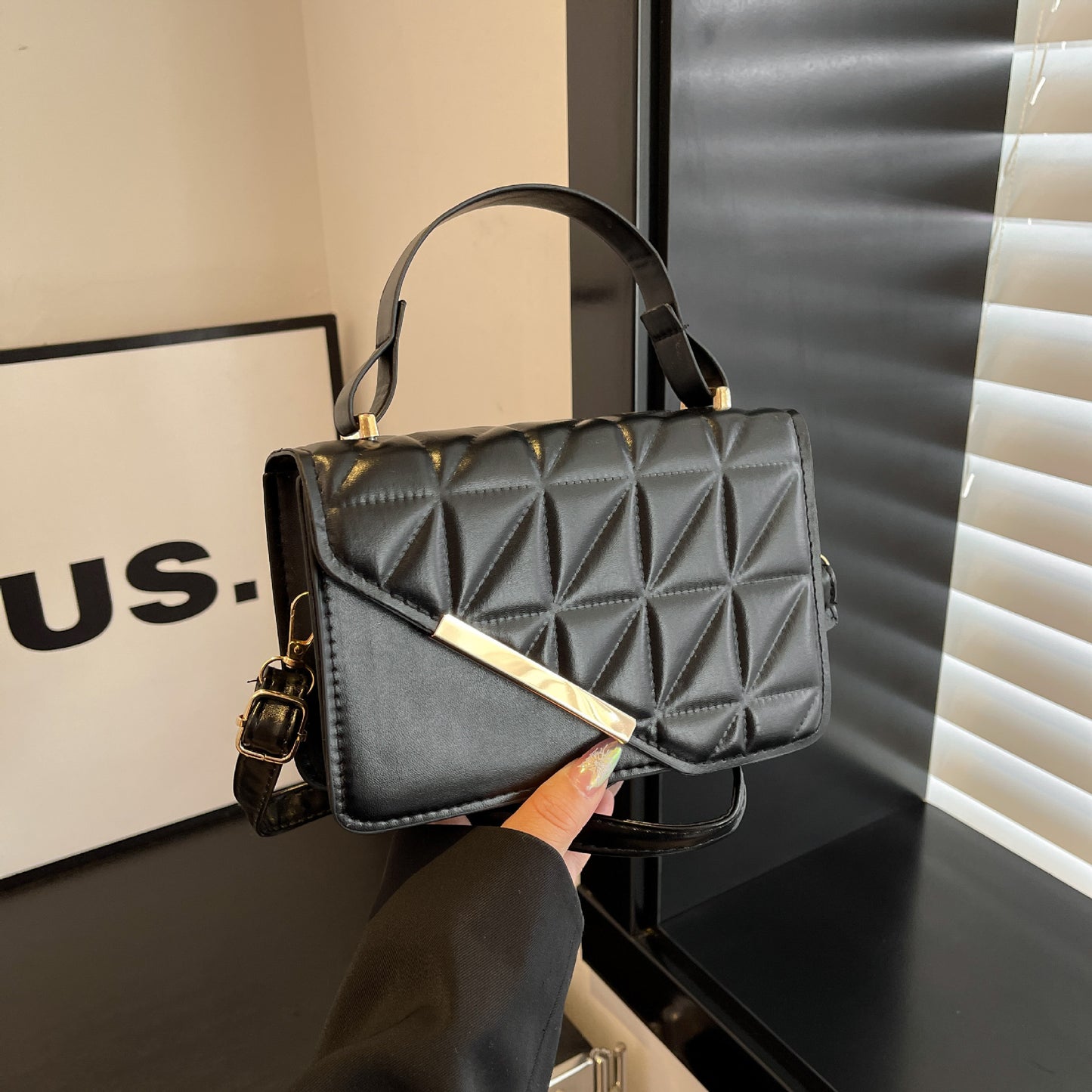 Women's Diamond Embroidery Thread Fashion Pouches Simple Crossbody Bags
