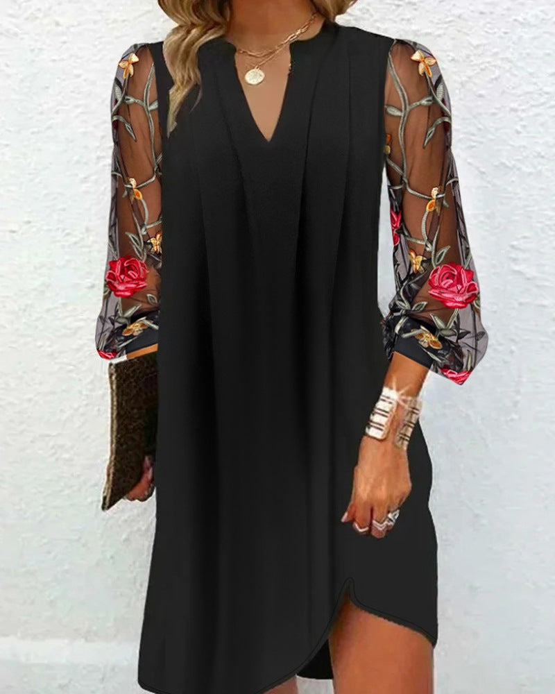 New Women's Summer Long-sleeved Floral Pleated Dress