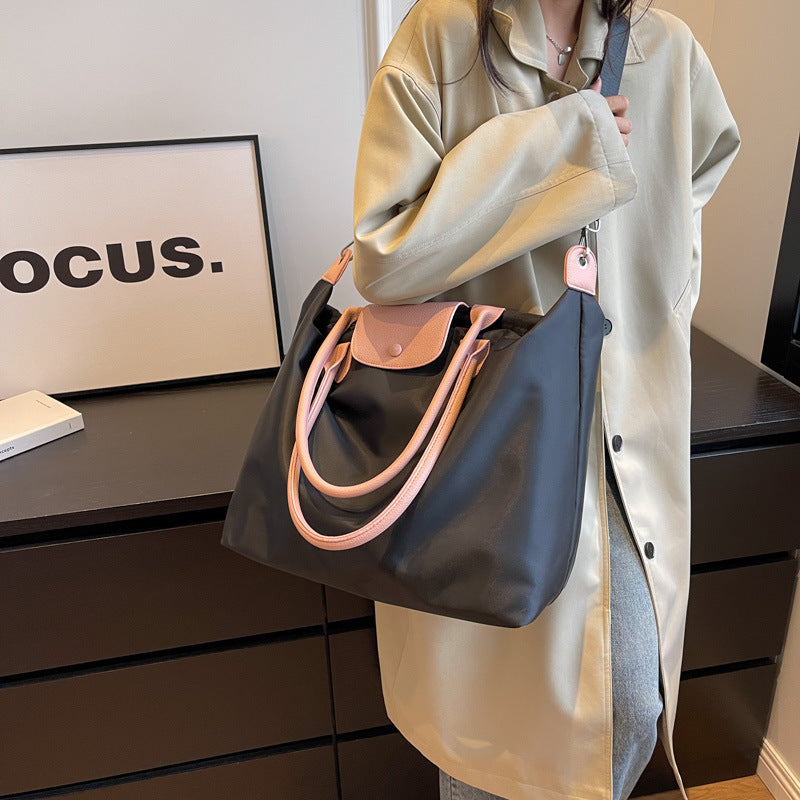 Women's Contrast Color Large Capacity Commuter Mummy Travel Bags