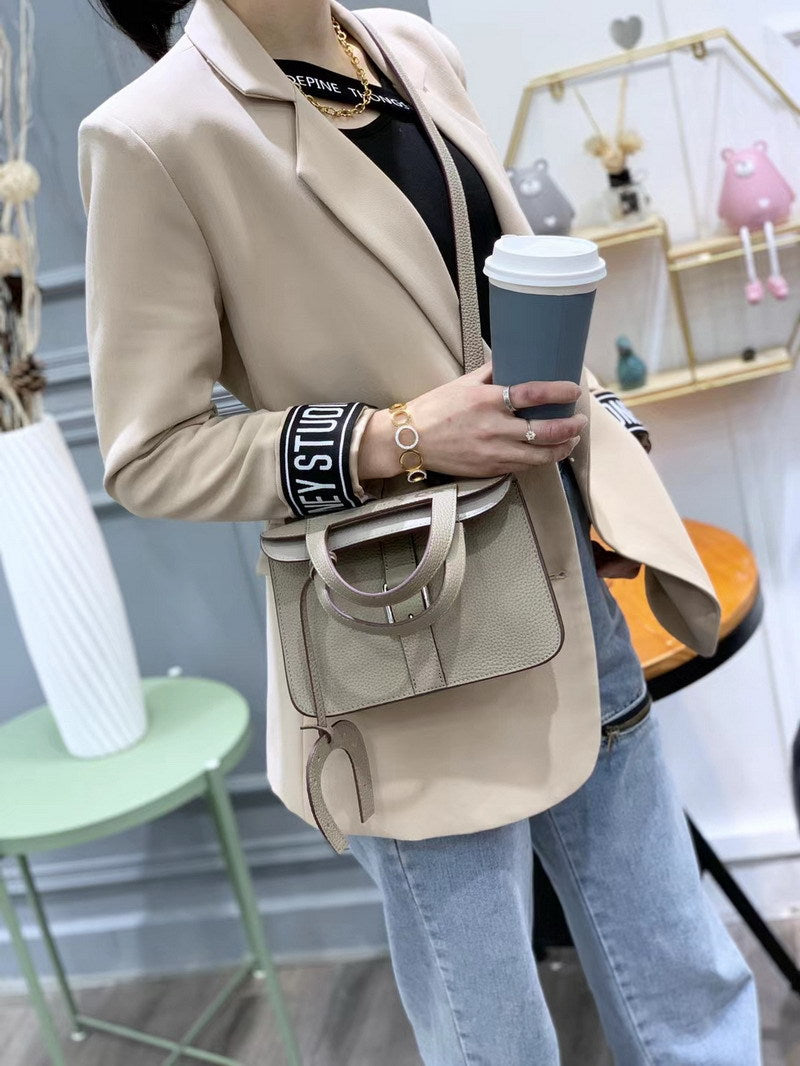 Women's Spring Mini Horseshoe Layer Cowhide Portable Crossbody Bags