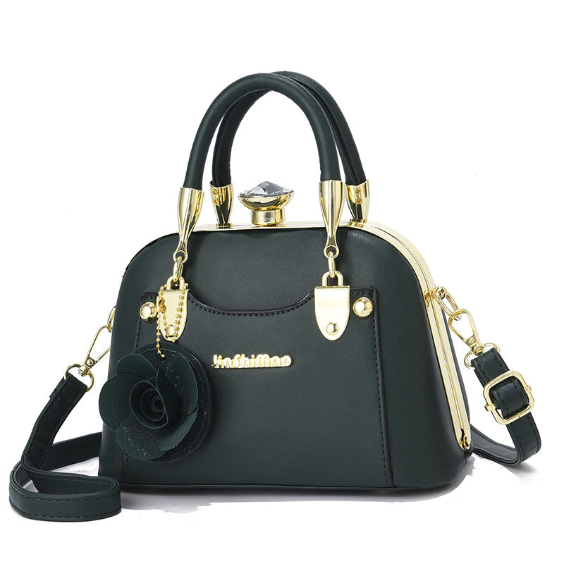 Women's Trendy Steel Frame Shell Mini Shoulder Bags