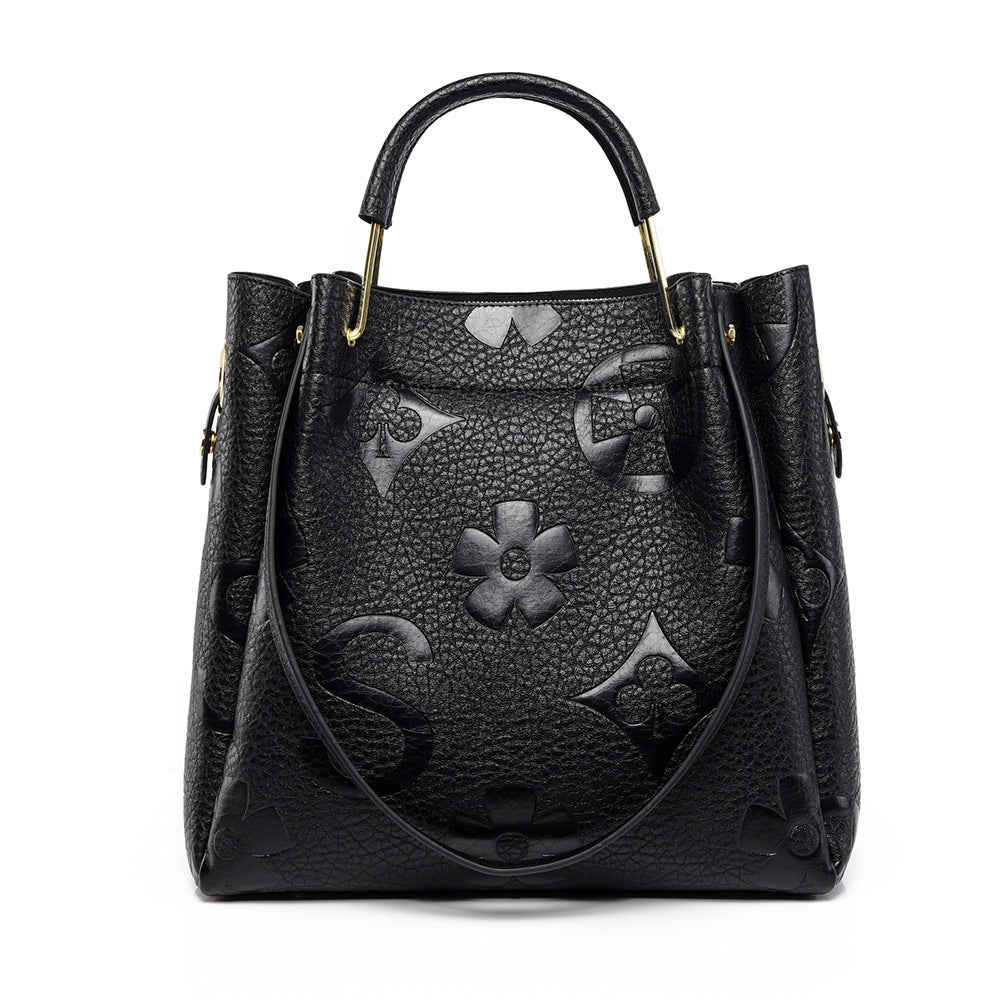 Fashion Retro Three-dimensional Embossed Female Pu Leather Large Handbags
