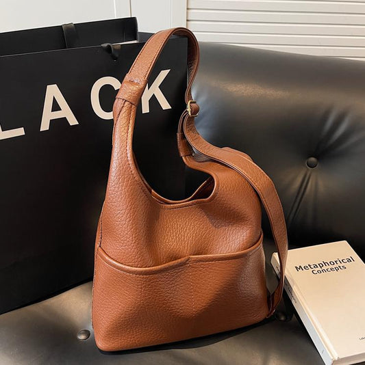 Women's Simple High-grade Large Capacity Totes Retro Trendy Bags