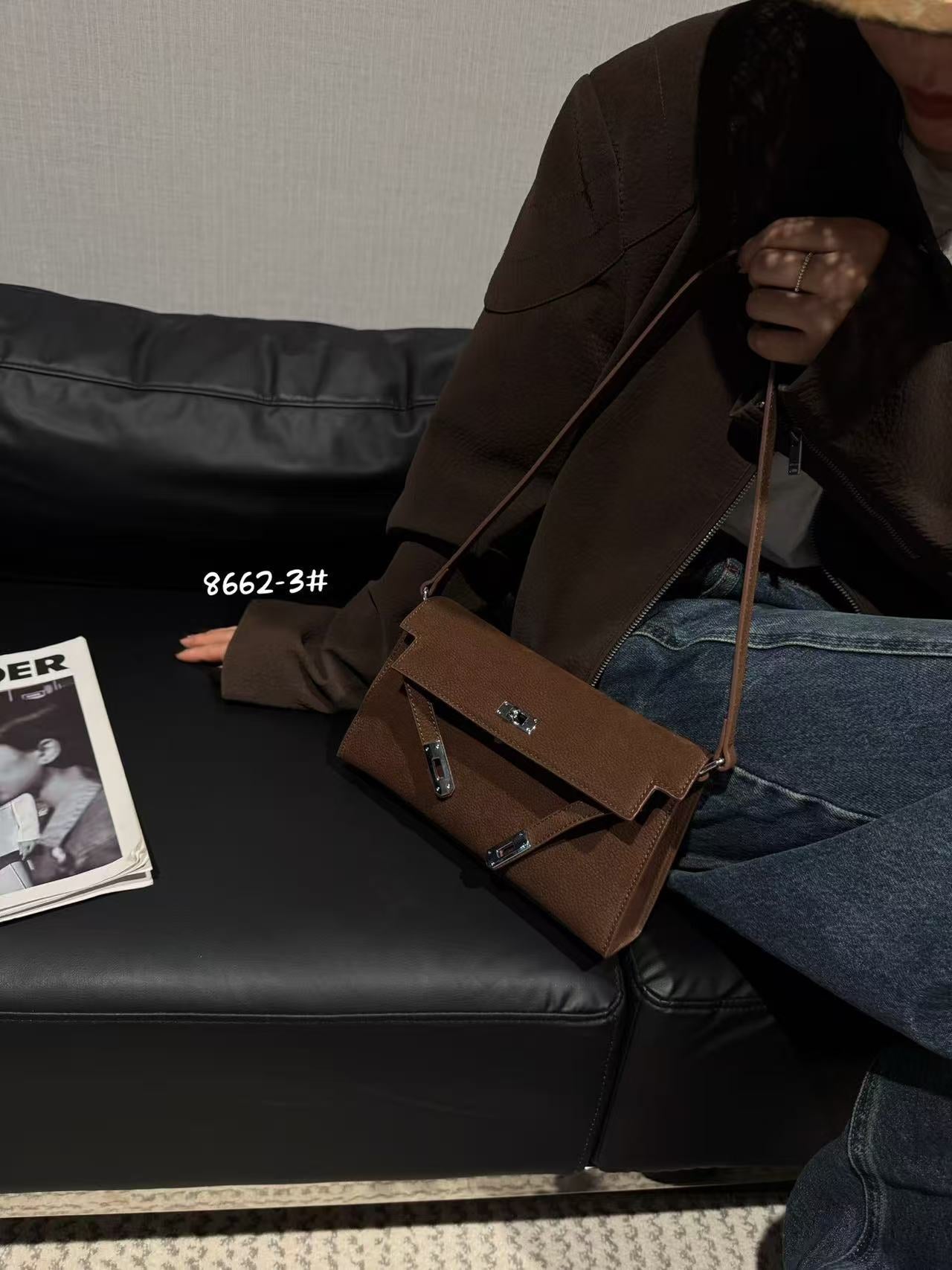 Women's Retro Frosted Leather Underarm Kelly Bags