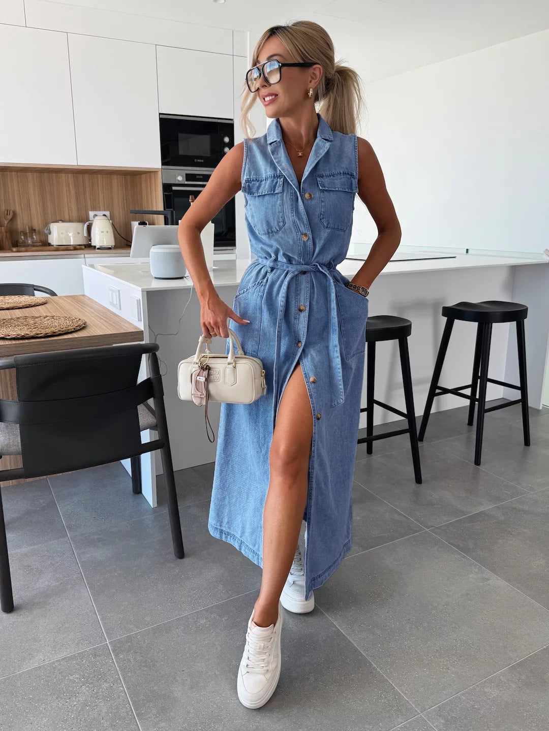 Sleeveless Long Tie Waist Single-breasted Denim Dresses