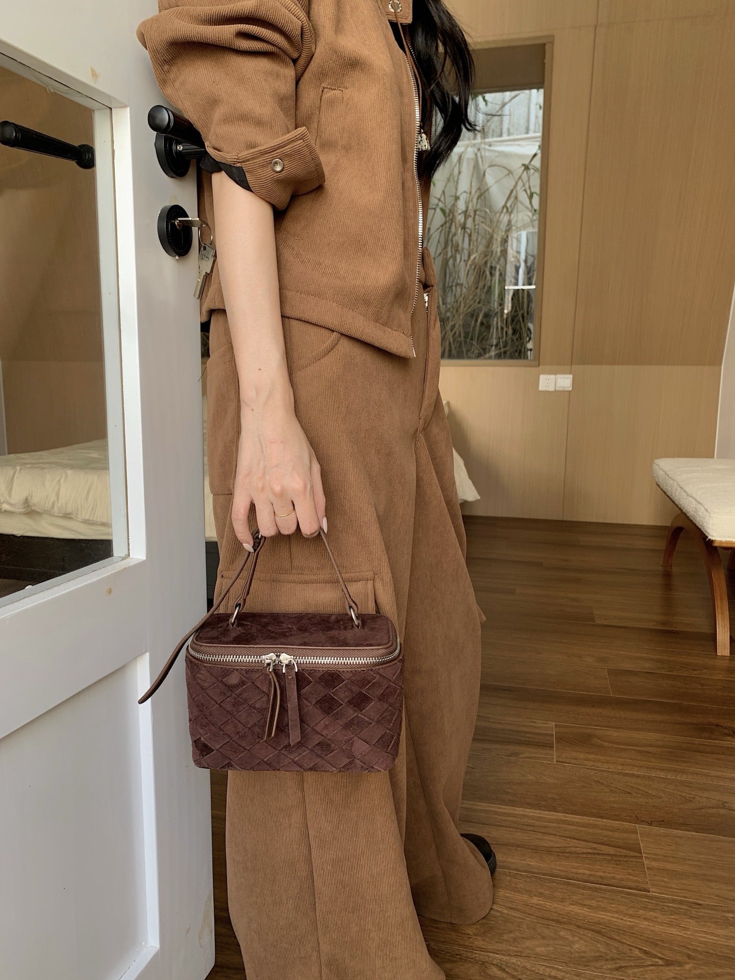 Women's Contrast Color Retro Cowhide Frosted Woven Small Square Bags