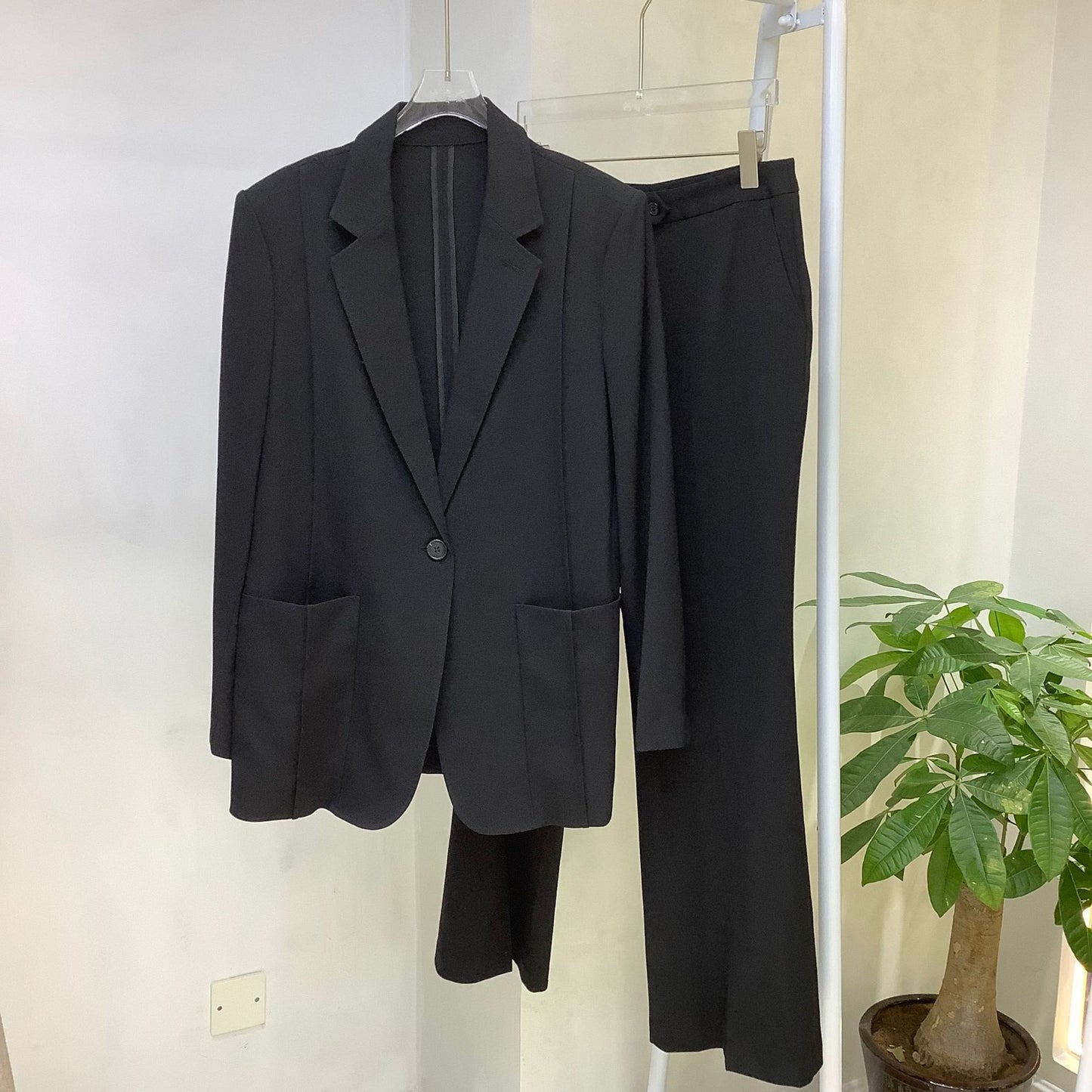 Special Offer Not Refundable Clearance Boutique Suits