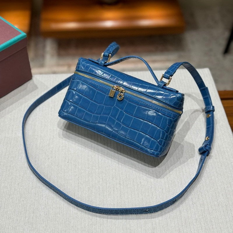 Women's Crocodile Pattern Cowhide Lunch Box Genuine Bags