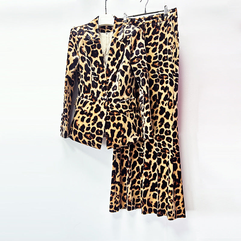 Gold Veet Catwalk Professional Leopard Print Suits