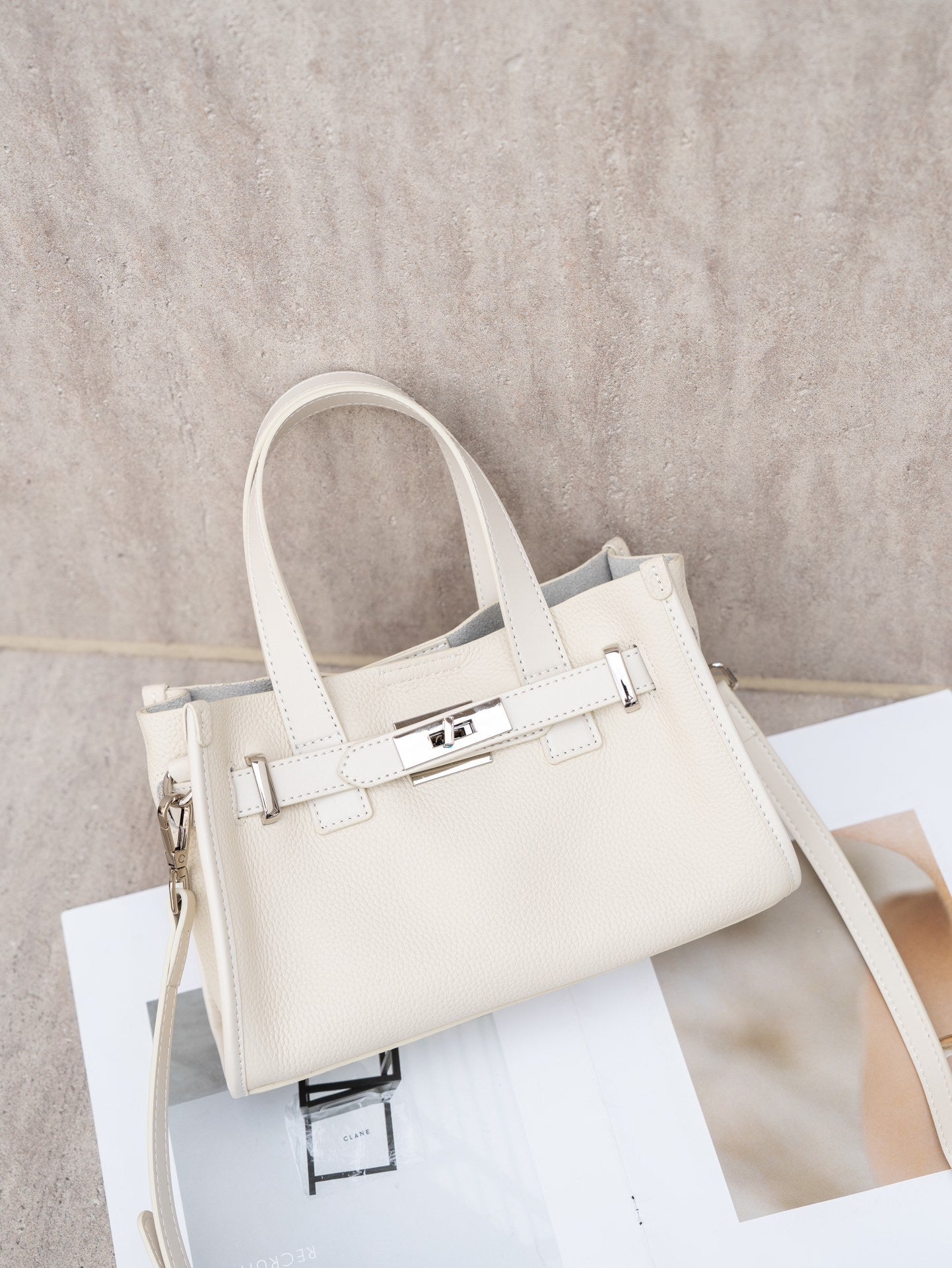 Women's High-grade Litchi Pattern First Layer Cowhide Handbags