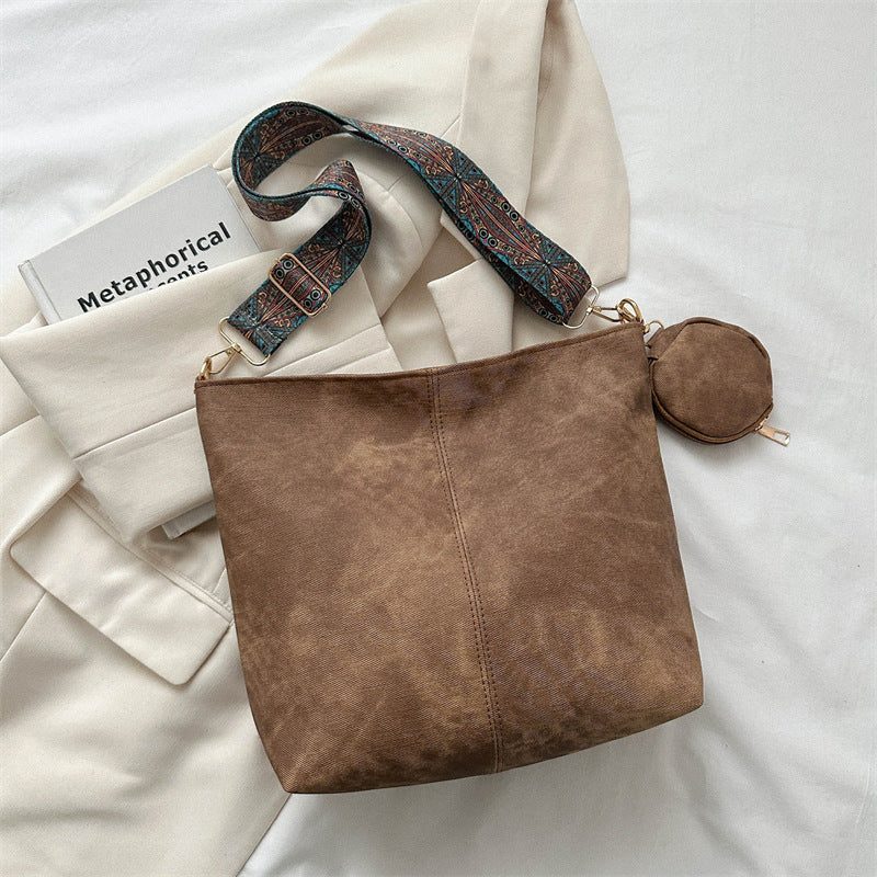 Large Capacity Fashion Retro Commuter Wide Strap Tote Bags