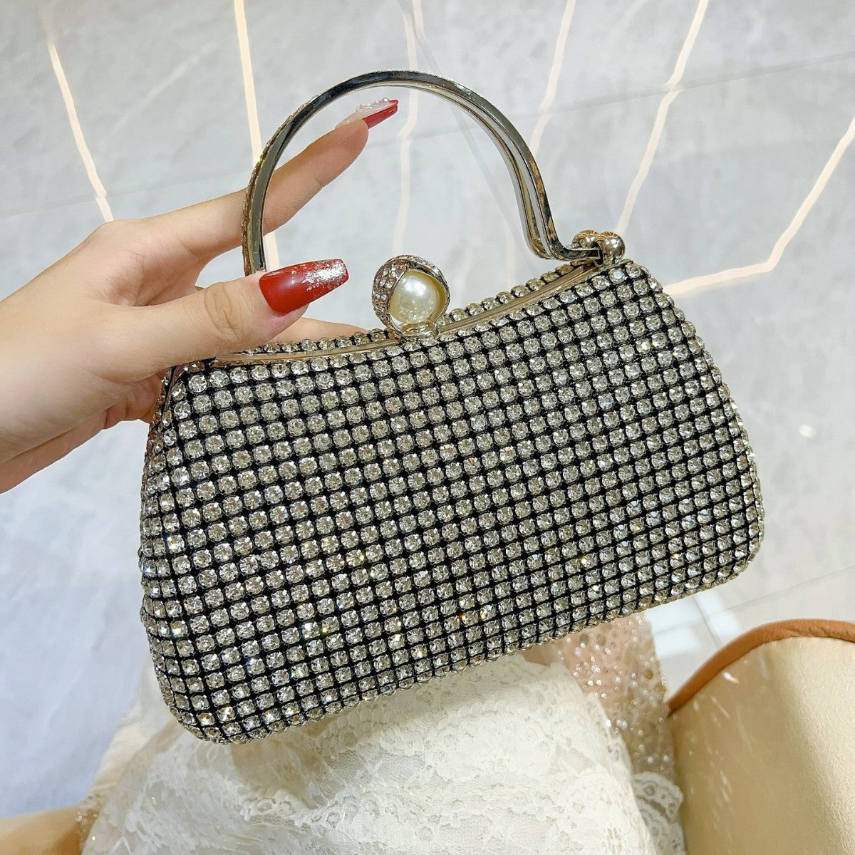 Women's Style Retro Diamonds High-grade Pearl Rhinestone Evening Bags