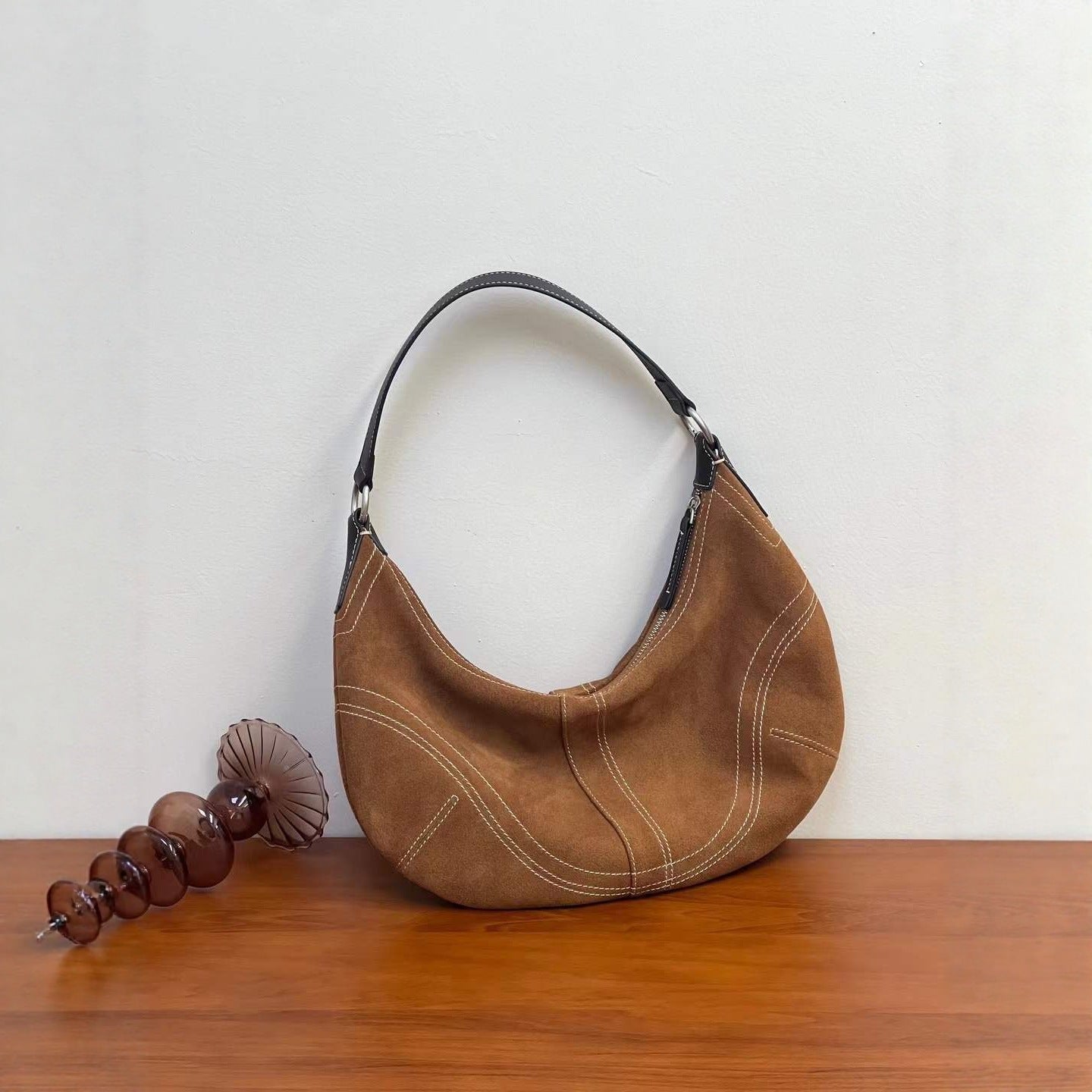 Women's Cowhide Solid Color Stitching Dumpling Armpit Bags