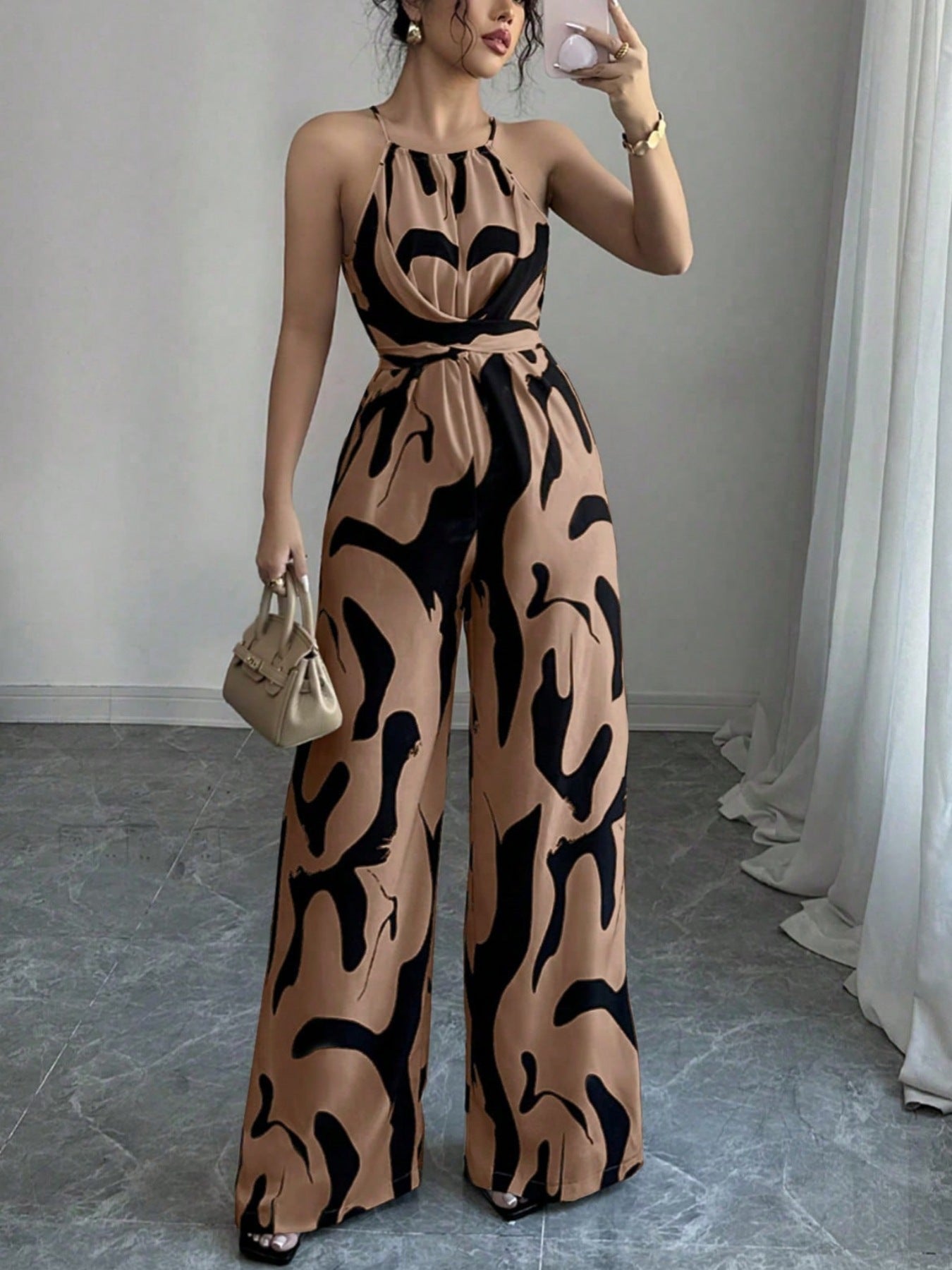Women's Retro Easy Matching Slimming Loose Printed Halter One-piece Women's Jumpsuit/clothing