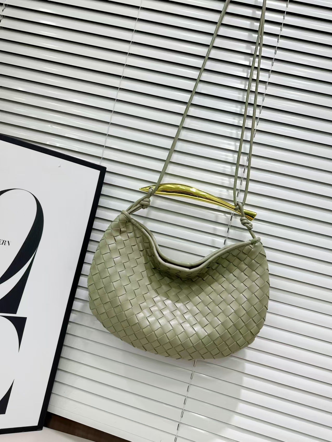 Women's Genuine Leather High-grade Design Hand Metal Evening Bags