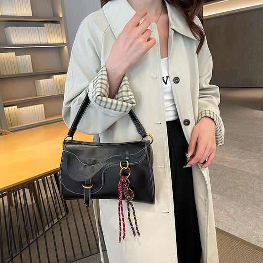 Design Female Winter Versatile Distressed Commuter Crossbody Bags