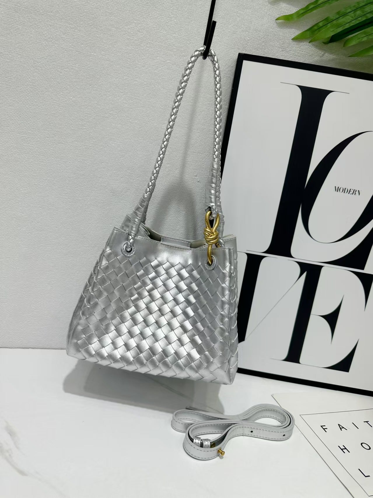 Unique Portable Vegetable Basket Premium Design Handbags