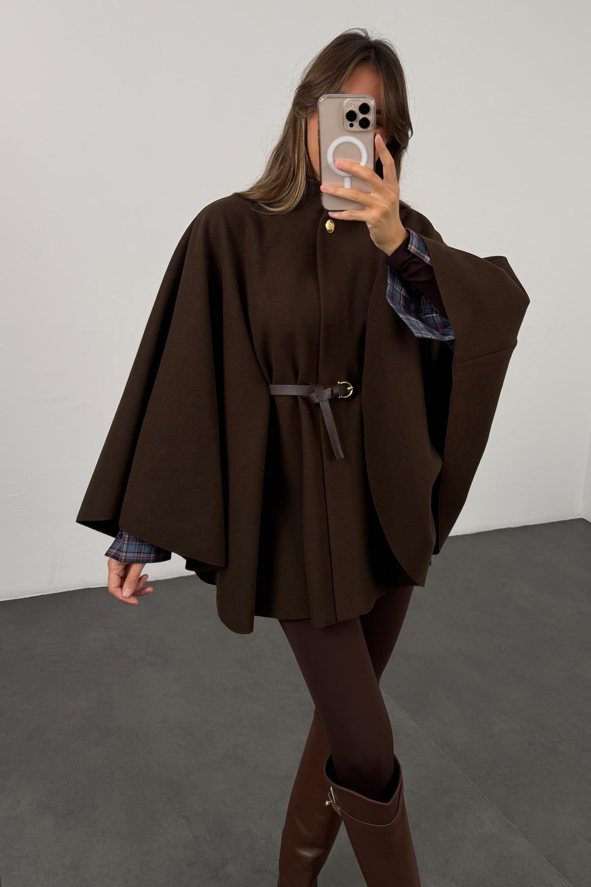 Women's Style Solid Color Waist Tight Woolen Coats