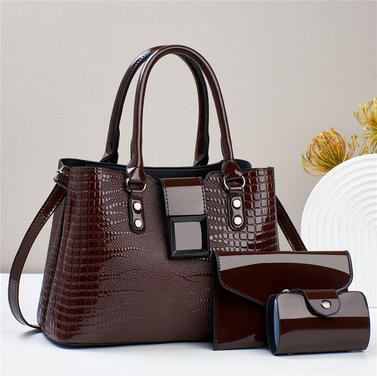 2 High-grade Three-piece Bright Leather Lizard Handbags