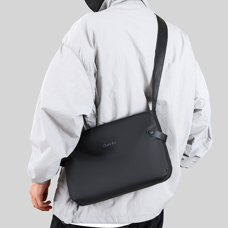 Men's Fashion Waterproof Portable Large Capacity Men's Shoulder Bags