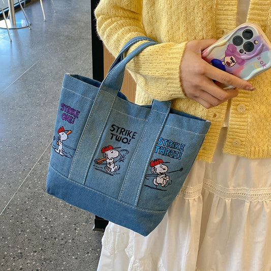 Women's Cartoon Snoopy Canvas For Going Out Crossbody Bags
