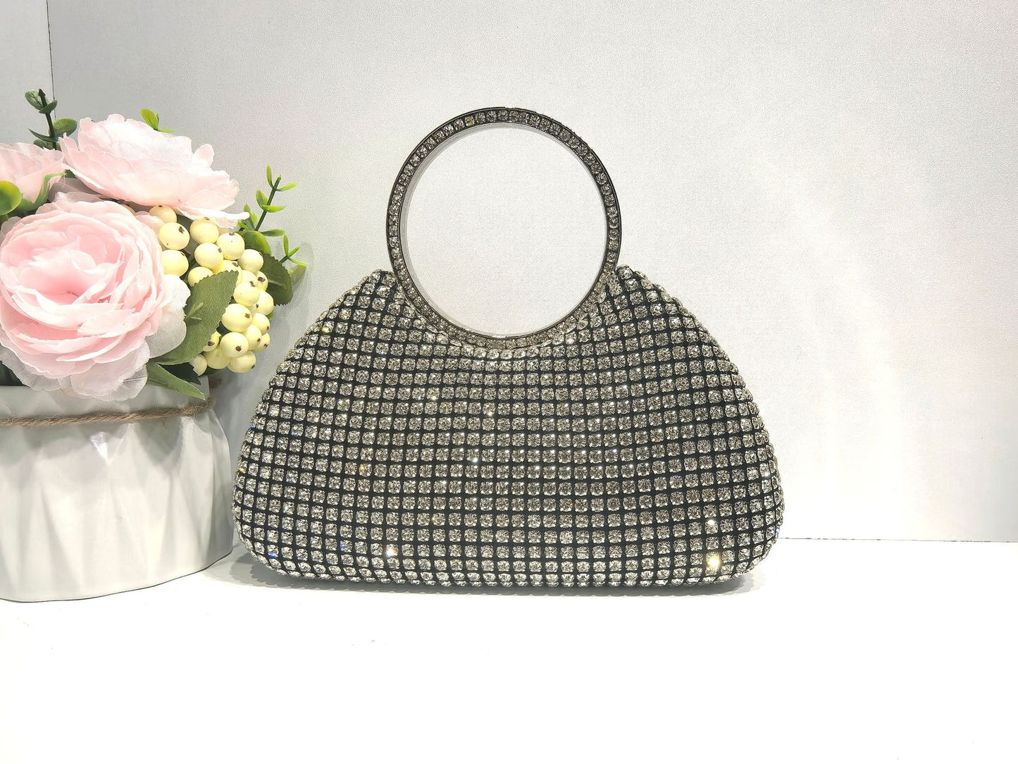 Classic Diamond Chain Elegant Clutch Trendy Lock