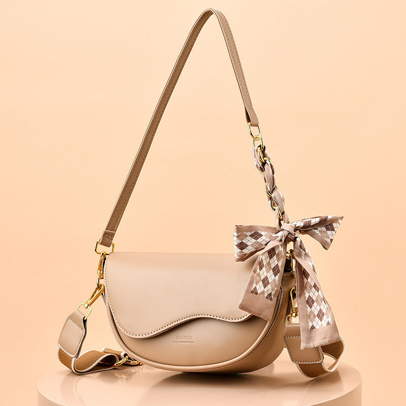 Women's Fashion Retro Underarm French Niche One Crossbody Bags