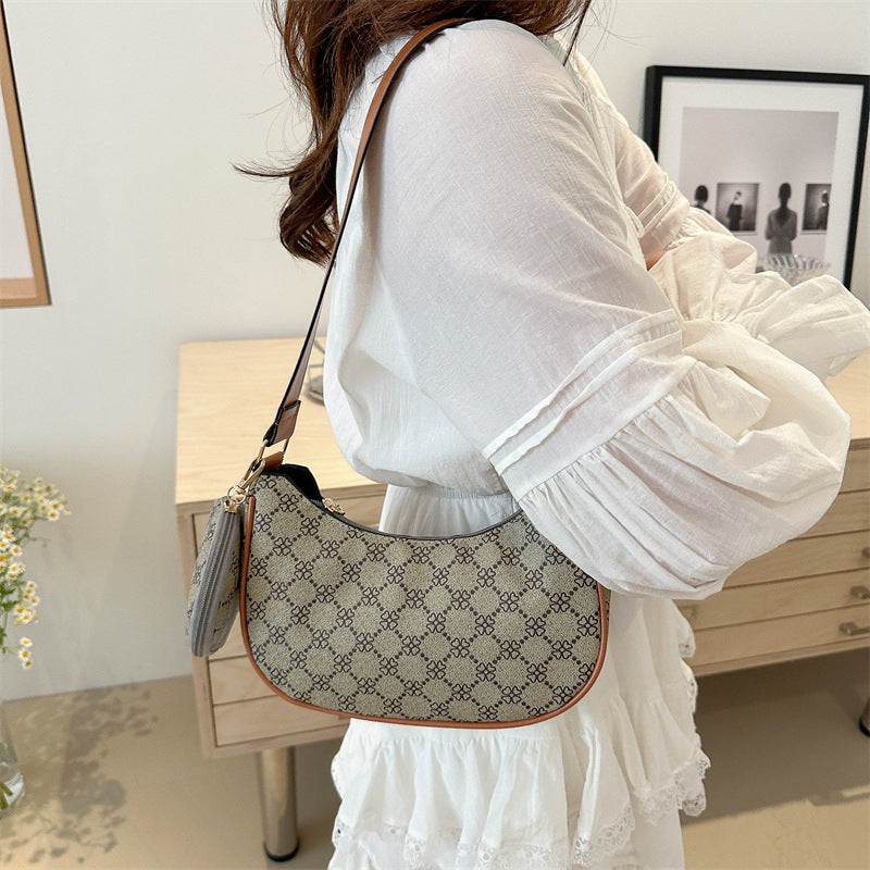 Women's Retro Fashion Moon Western Style Leisure Shoulder Bags