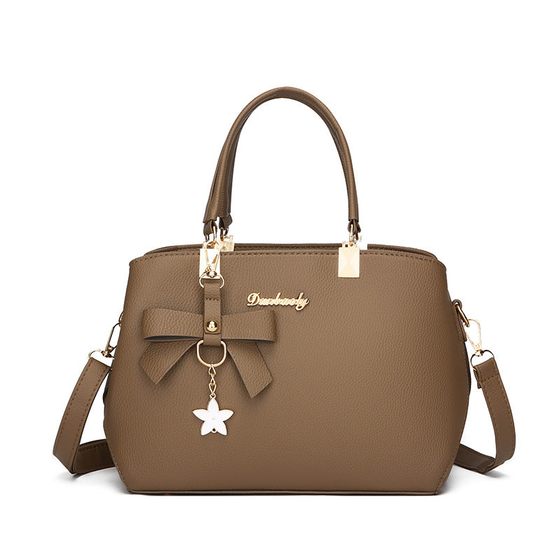Women's Elegant Graceful Urban Simple Fashion Handbags
