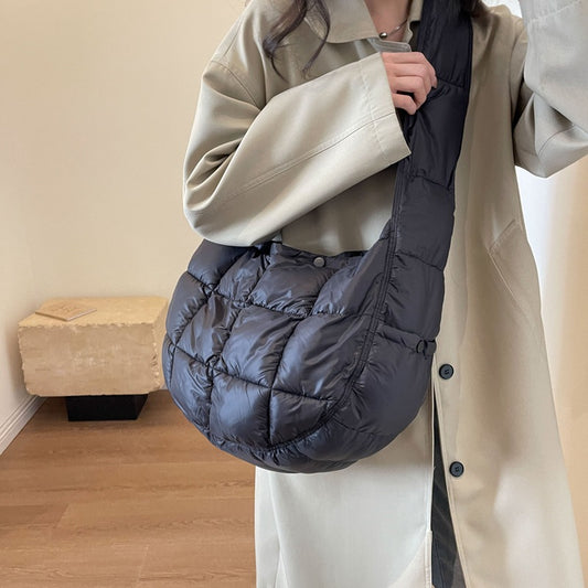 Women's Korean Style Plaid Large Capacity Down Crossbody Bags
