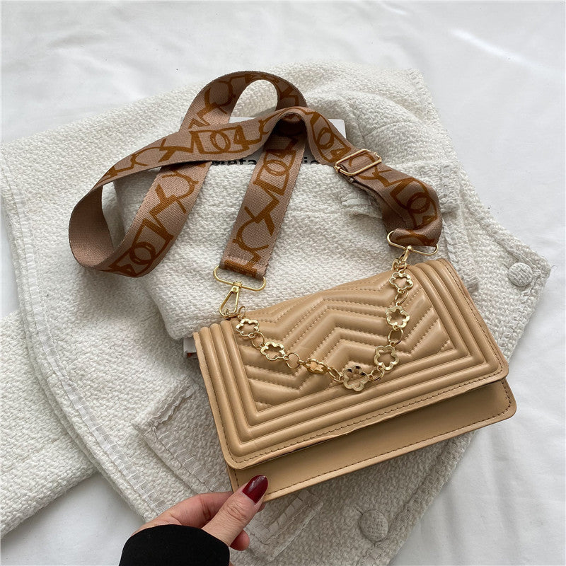 Women's Fashion Korean Style Diamond Quilted Chain Bags