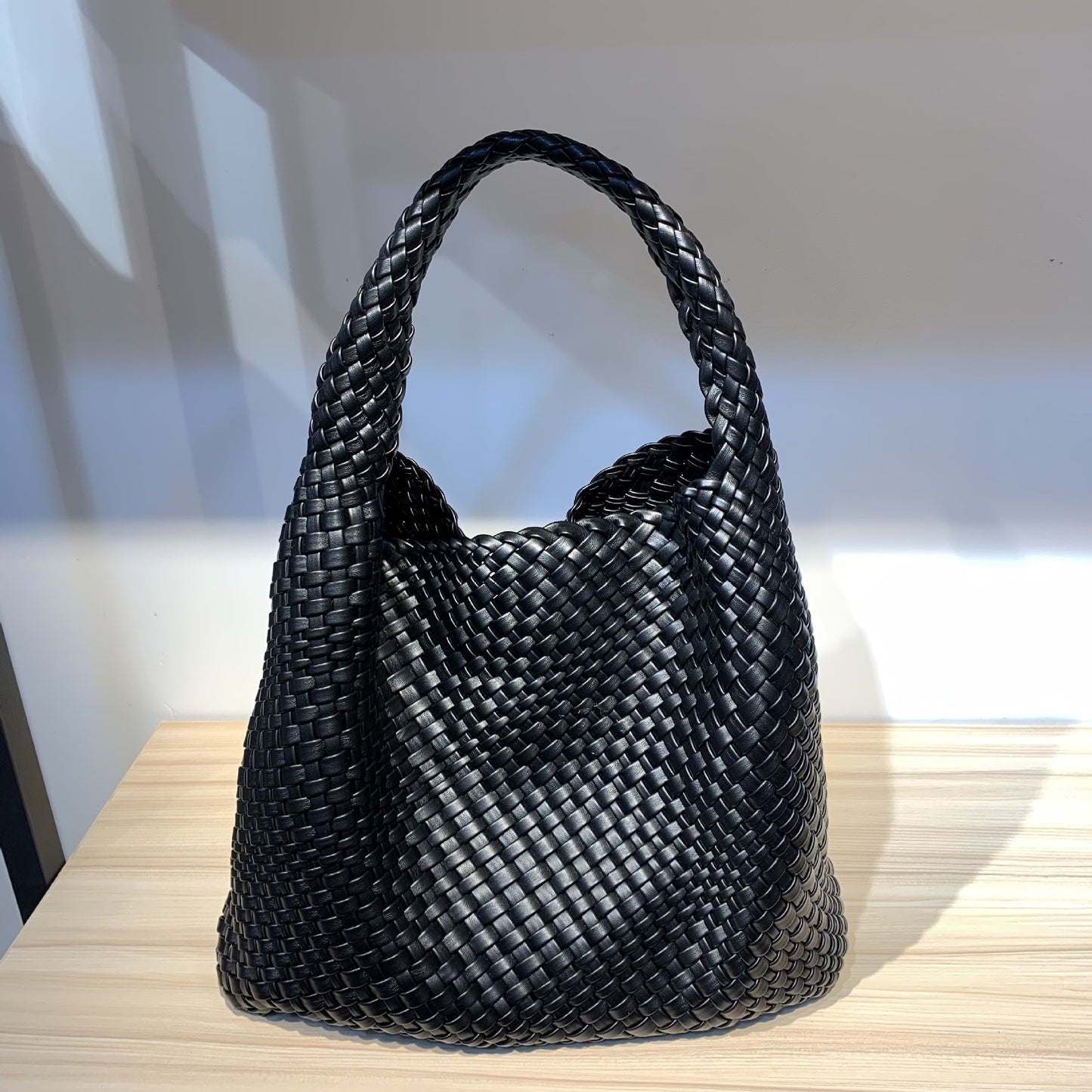 Graceful Women's Large Capacity Shopping Trendy Bags