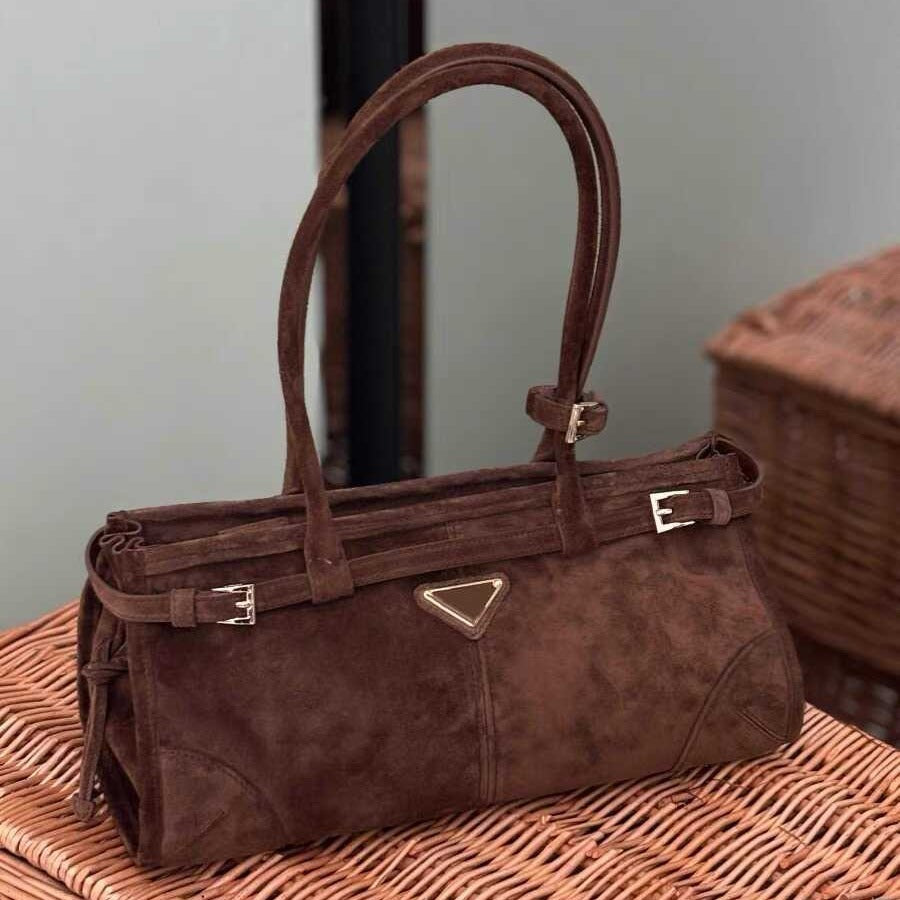 Elegant Fashionable Suede Design One Underarm Tote Bags