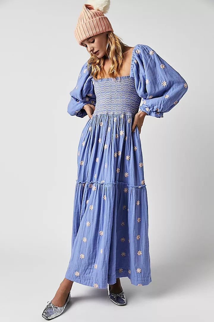 Autumn Casual Bell Sleeve Smocking Embroidered Square Dresses