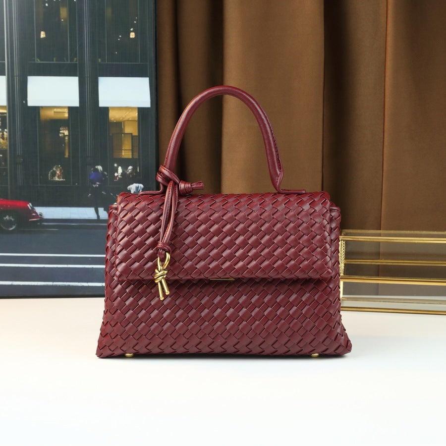 Women's Woven Simple Elegant Commuter Versatile Bags