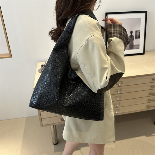 Retro Large Capacity Solid Color Popular Tote Bags