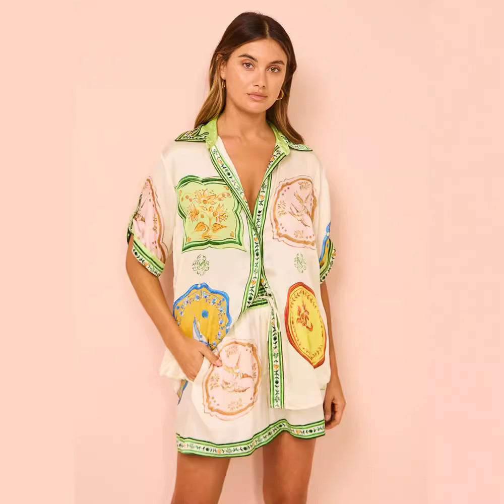 Loose Fashionable Printed Satin Shirt Collar Suits