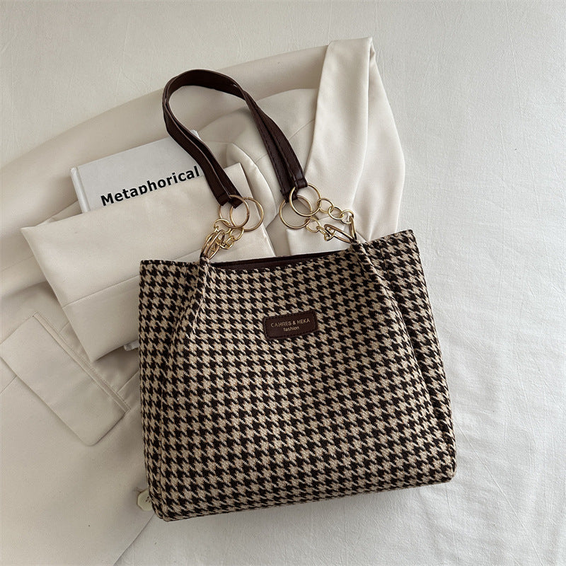Women's Large Capacity Underarm Fashion Trendy Commuter Tote Bags