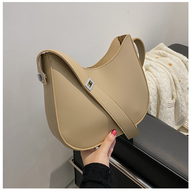 Women's Underarm Summer Simple Trendy With Texture Shoulder Bags