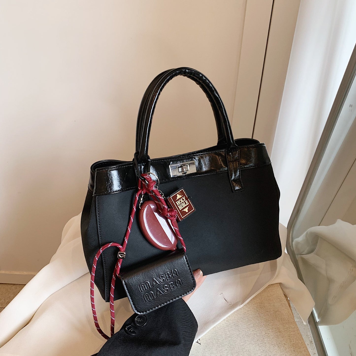Women's Large Capacity Fashion Versatile Commuter Bags