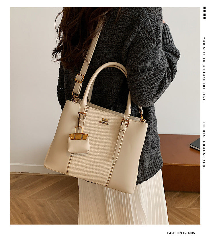 Comfortable Slouchy Women's Fashionable Commuter Daily Handbags