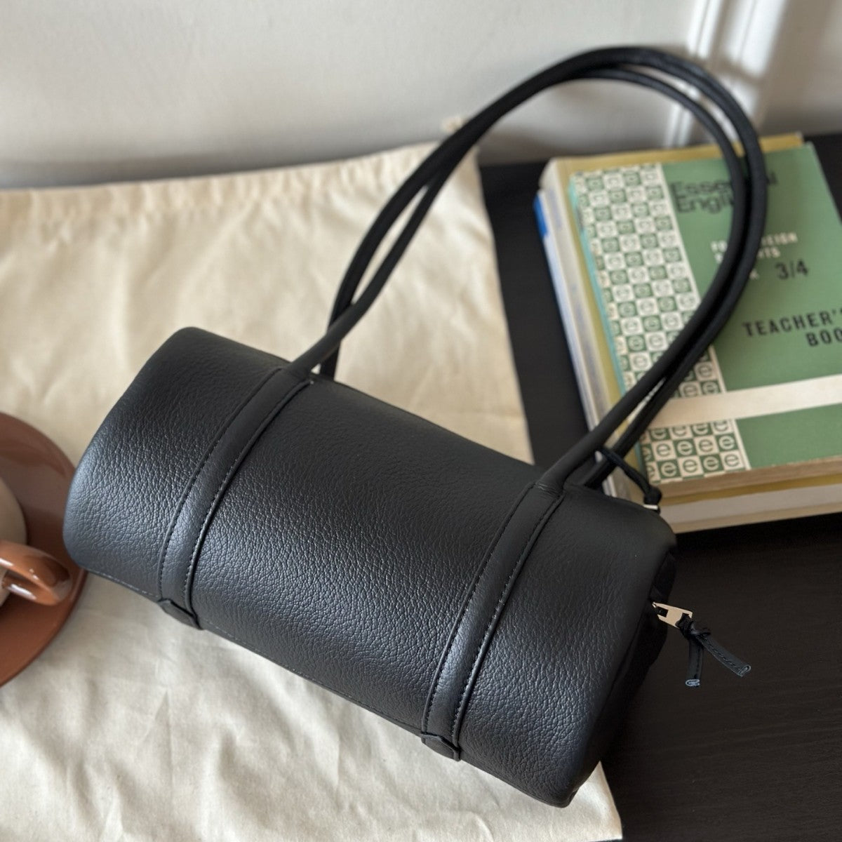 Advanced Texture Vintage First Layer Cowhide Hand Small Square Bags