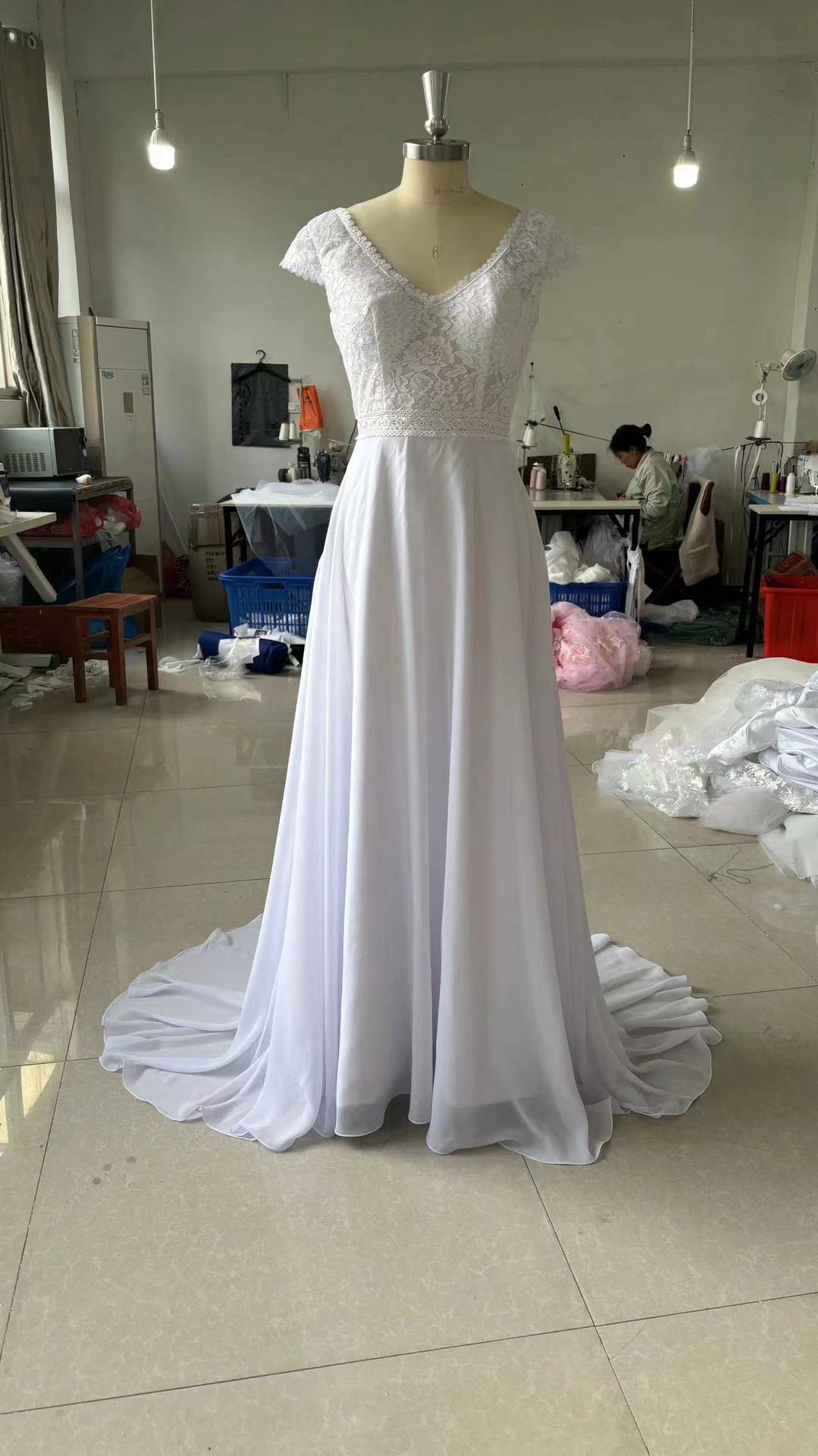 Lightweight Dress Bare Back Bridal Tail Wedding Dresses