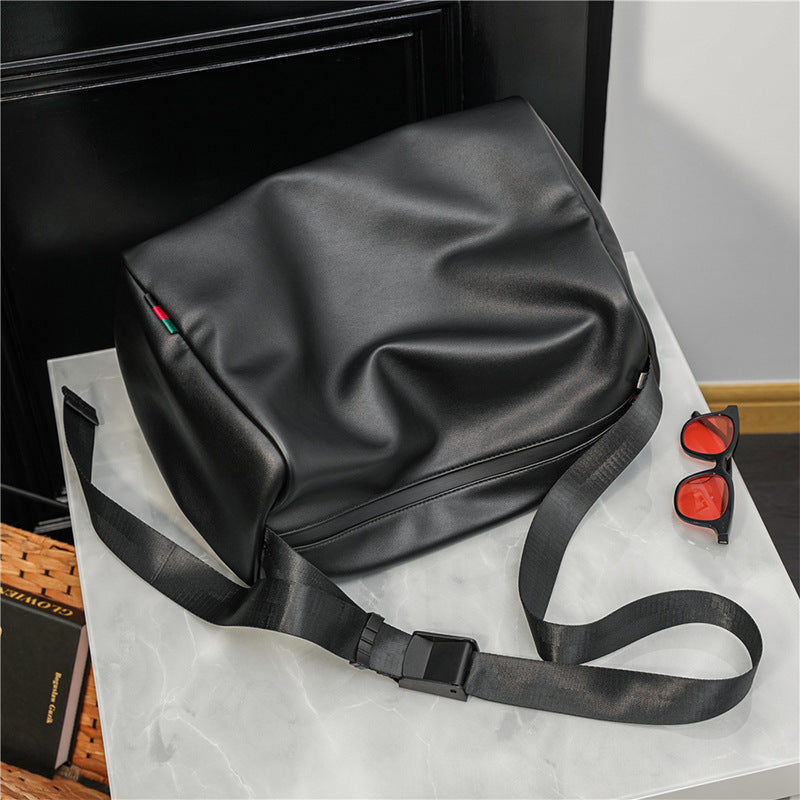 Men's Trendy Large Capacity Fashion Horizontal Short-distance Men's Messenger Bags