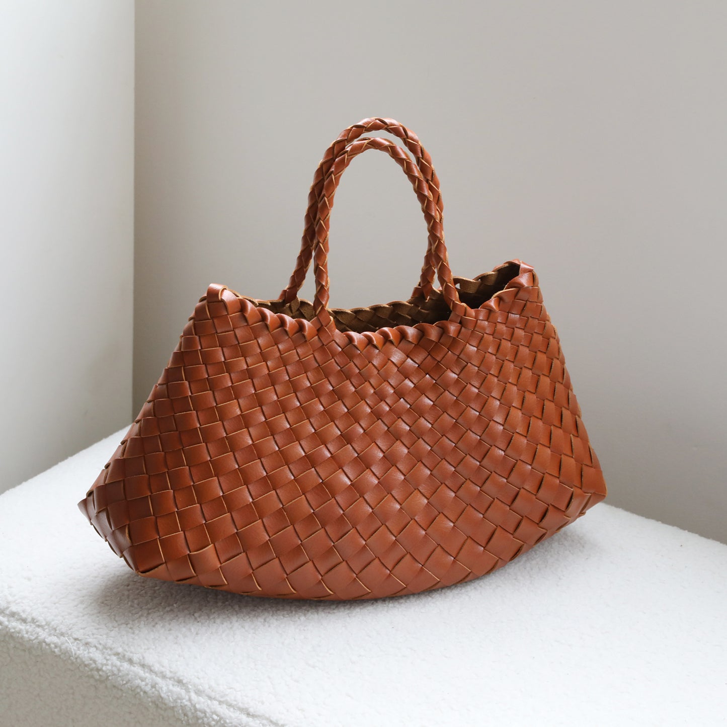 Women's Sense Weaving Artistic Vegetable Basket French Bags