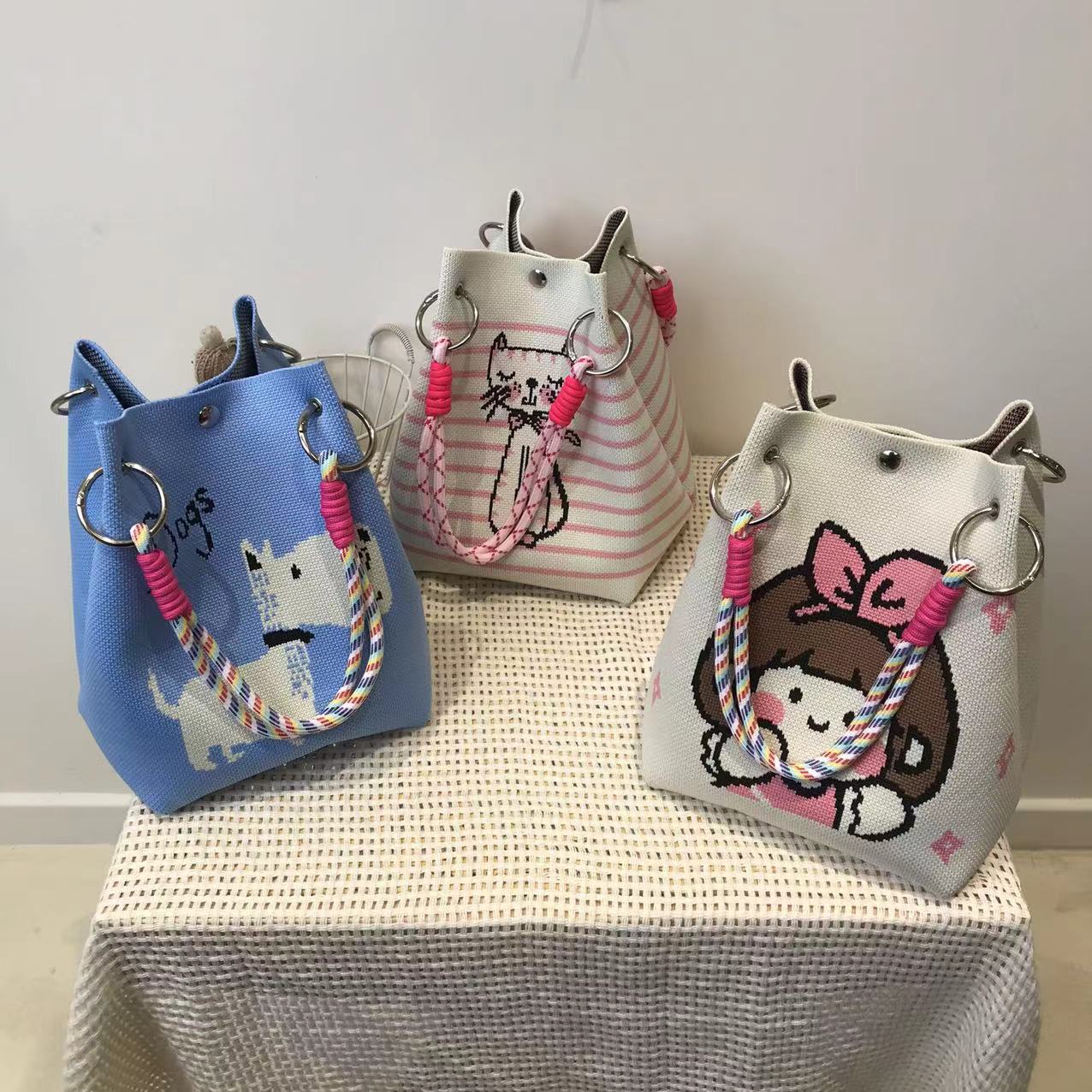 Retro Crazy Bird Knit Leisure Knitted Handbags