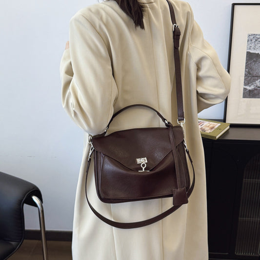 Women's Retro Fashion British Style Hand Large Small Square Bags