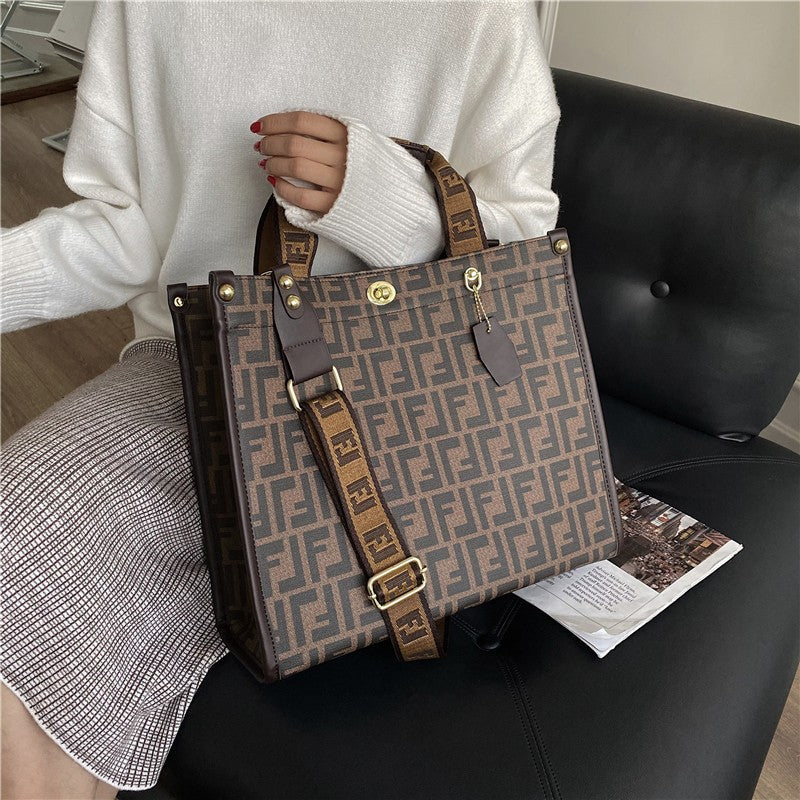 Women's Fashion Classy Large Capacity Popular Portable Tote Bags