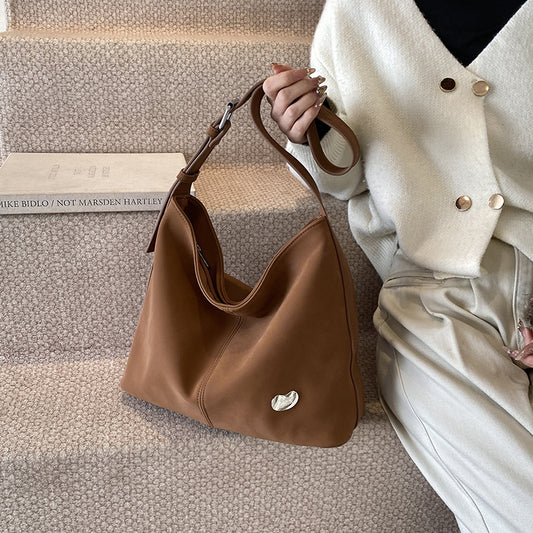 Women's Retro Large Capacity Loose Atmosphere Commuter Shoulder Bags